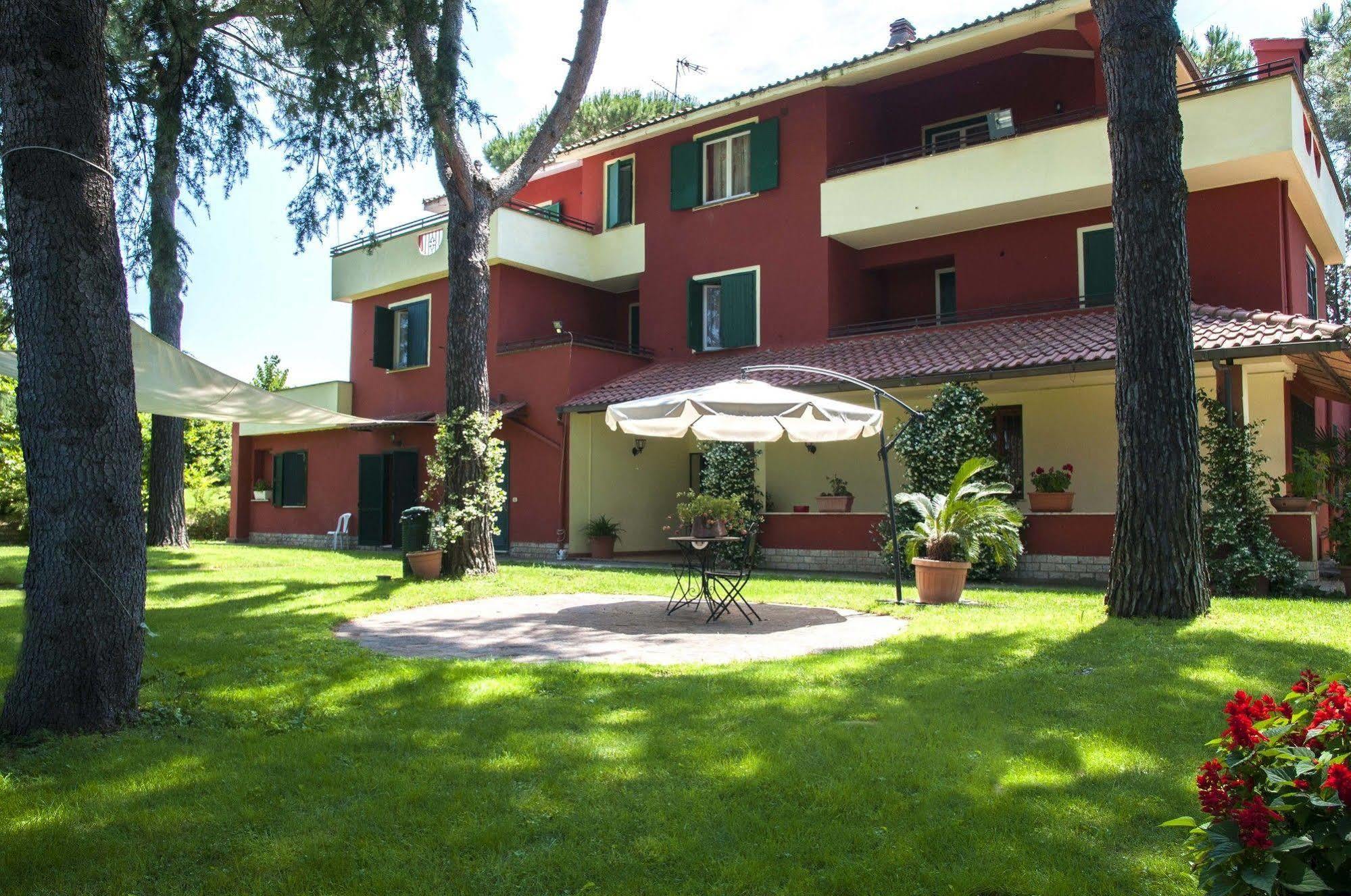Hotel Villa Maria Luigia Фраскати Экстерьер фото