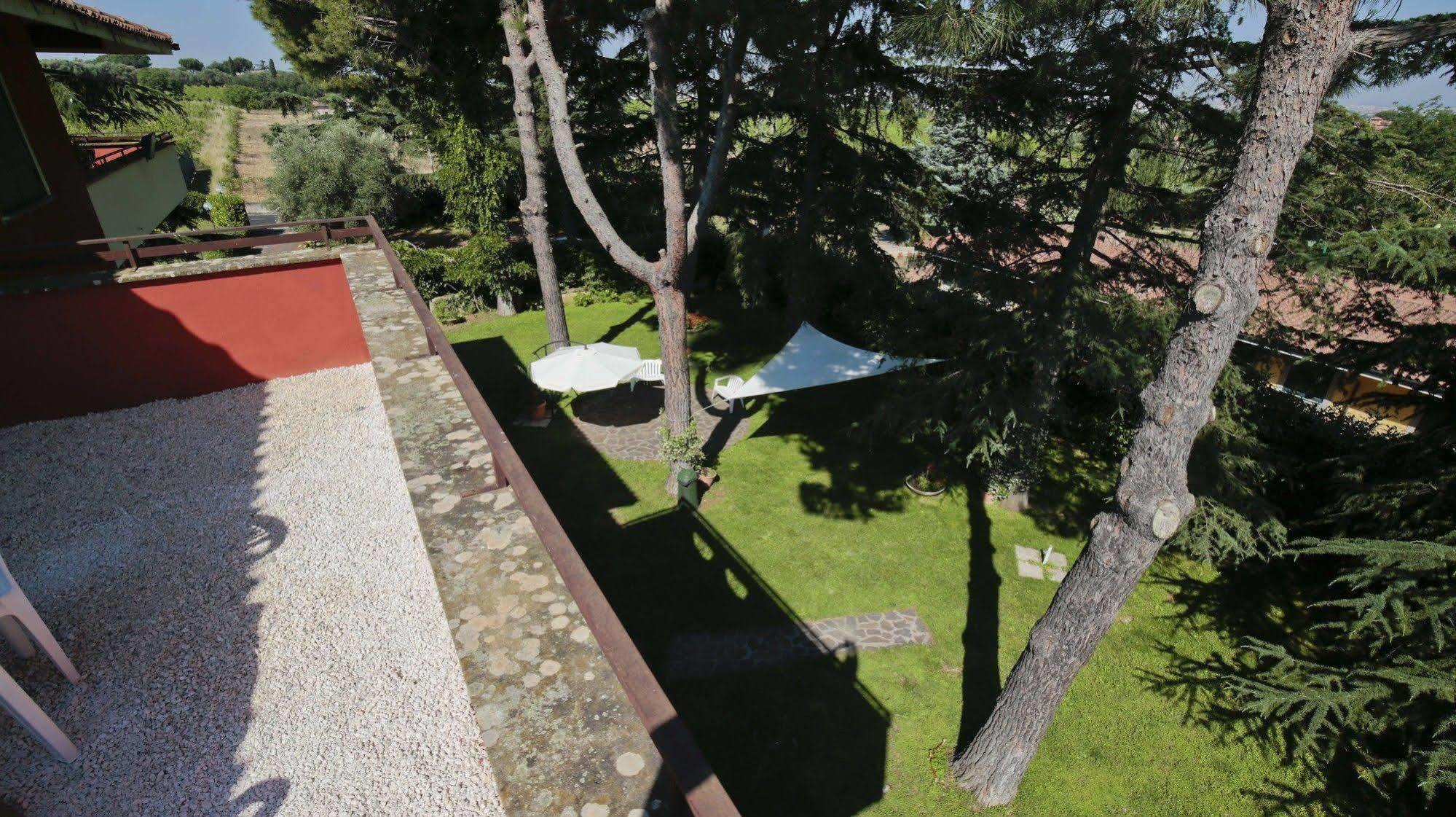 Hotel Villa Maria Luigia Фраскати Экстерьер фото